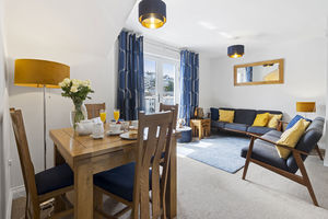 Photo 9- click for photo gallery